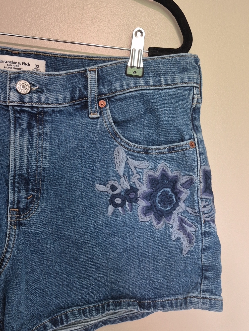 Abercrombie & Fitch Blue Denim Shorts with Floral Embroidery - Picture 2 of 4